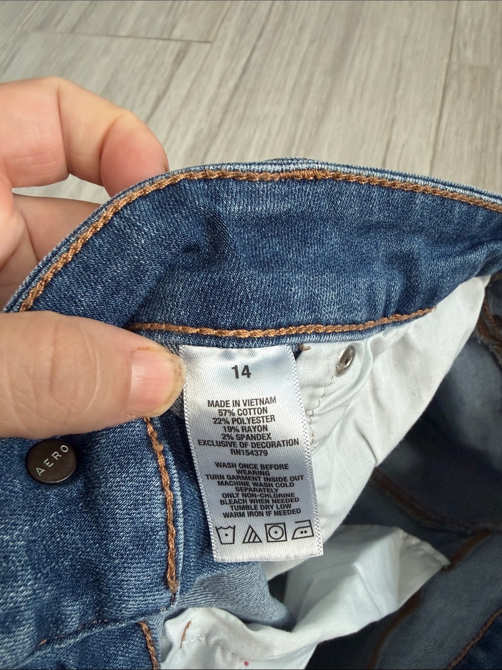 Aeropostale High-Rise Midi Distressed Denim Women’s long Shorts - Blue 14 - Picture 10 of 10